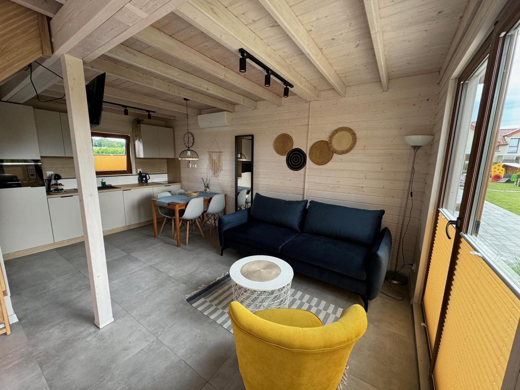 Apartment Koralia I *